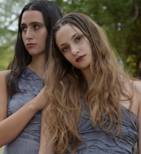 Destacan el proyecto "Vestidos del Michay"